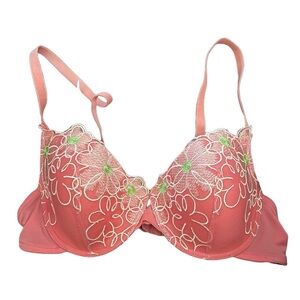 QT VNTG lace floral embroidered peach colored padded bra 36C pinup/rockabilly